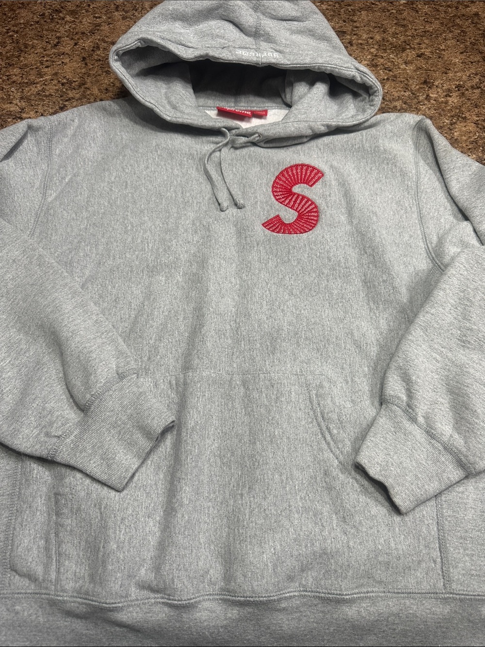 WORN ONCE Gray Hooded Supreme Sweatshirt with Red 'S' Patch Medium